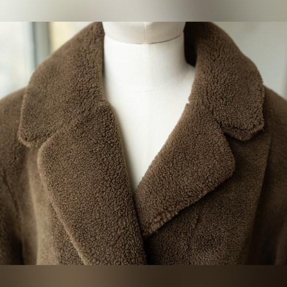 Teddy Bear coat by Velvet by Graham & Spencer - Picture 12 of 16